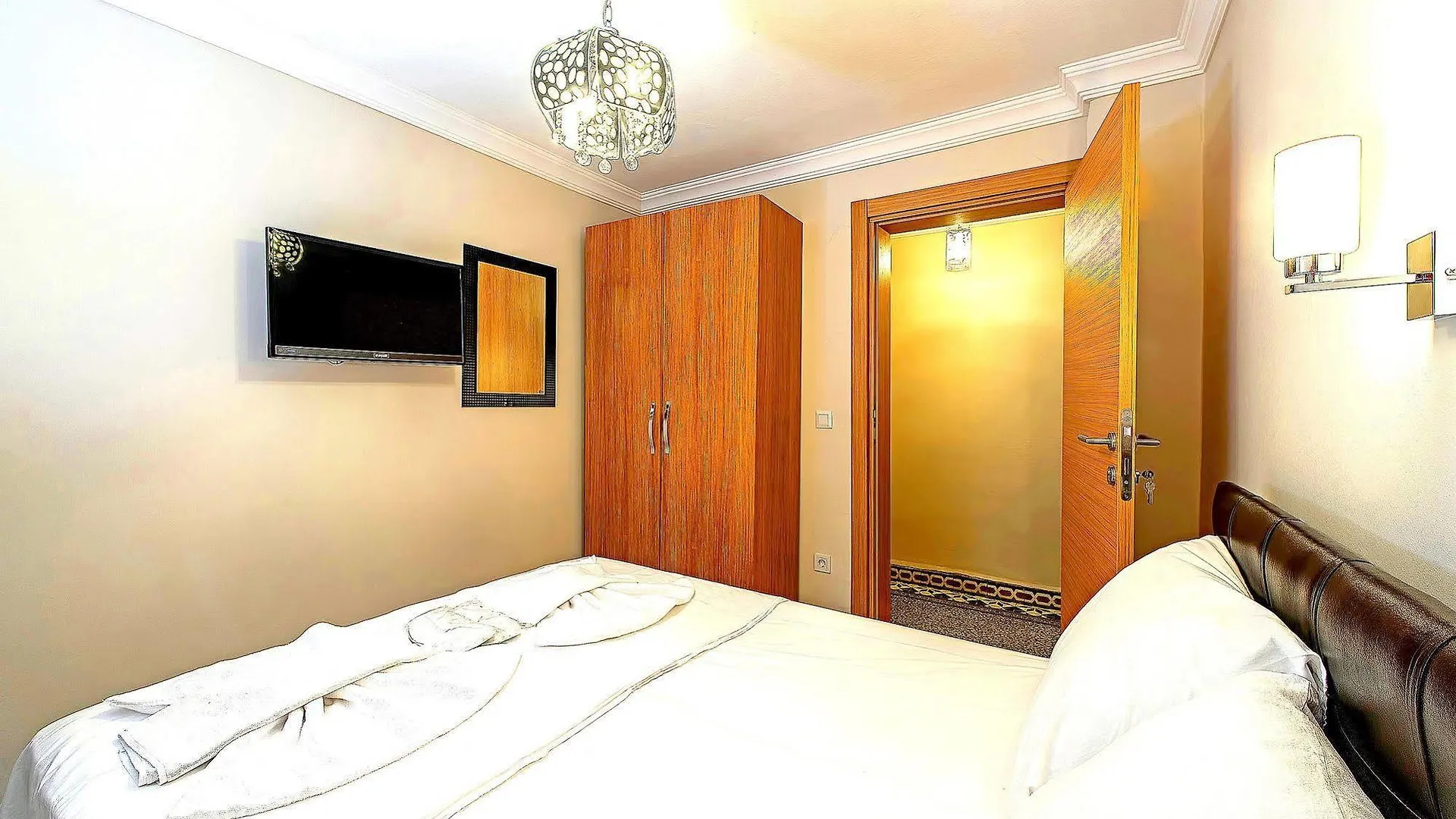 Lägenhet Efe Apart Hotel Istanbul Turkiet